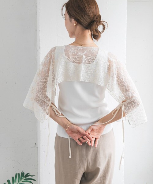 URBAN RESEARCH DOORS（アーバンリサーチドアーズ）の「2WAYレースカバー（ストール/ショール・レディース・NATURAL/BLACK・One）」の2枚目の写真