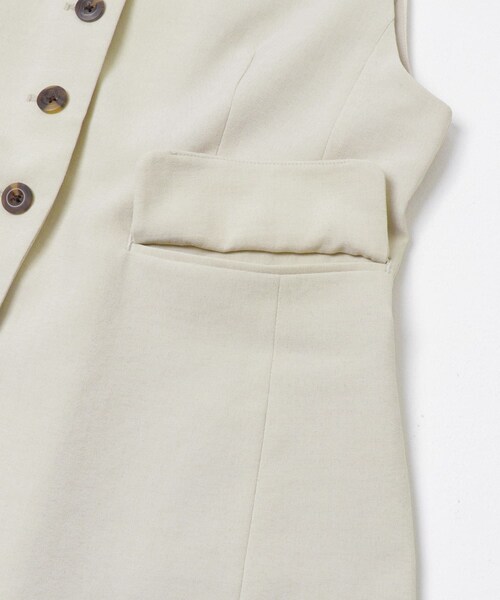 SENSE OF PLACE by URBAN RESEARCH（センスオブプレイスバイアーバンリサーチ）の「『UR TECH DRYLUXE』リネンライクジレ（ベスト・レディース・GREIGE・One）」の3枚目の写真