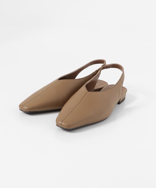 URBAN RESEARCH Sonny Label（アーバンリサーチサニーレーベル）の「バックストラップスクエアパンプス（パンプス・レディース・ブラック/アカチャ/キャメル・S/M/L）」の15枚目の写真