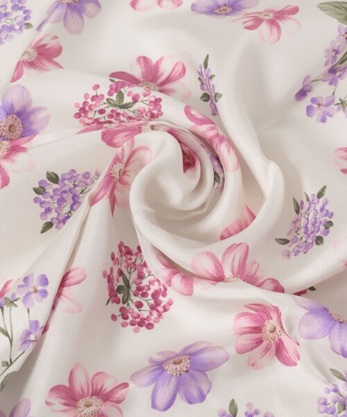 URBAN RESEARCH ROSSO（アーバンリサーチロッソ）の「VINTAGE　DIORスカーフ（バンダナ/スカーフ・レディース・FLOWERSAX・-）」の4枚目の写真