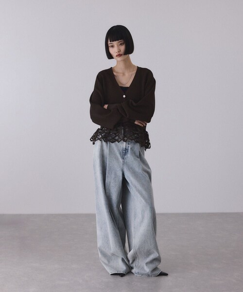 ADAM ET ROPE'（アダムエロペ）の「バテンレースコンビニットカーディガン（カーディガン/ボレロ・レディース・ブラック/ダークブラウン/キナリ・F）」の6枚目の写真