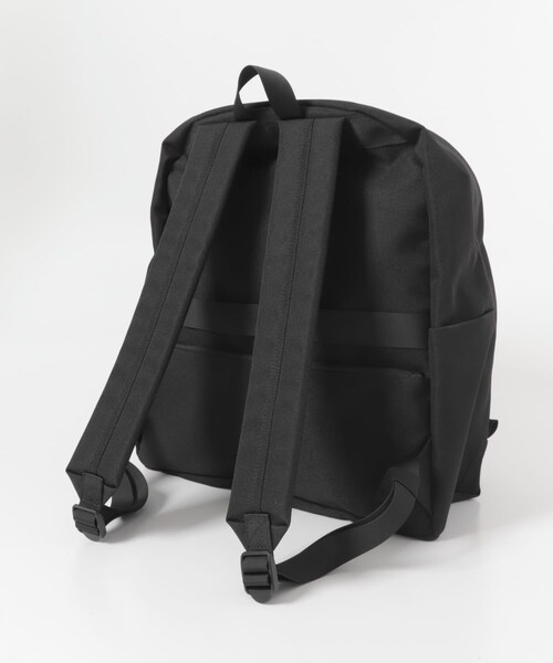 URBAN RESEARCH DOORS(アーバンリサーチドアーズ)の「URD DAY PACK(バックパック/リュック・メンズ・BLACK/SAGE GRAY・-0)」の12枚目の写真