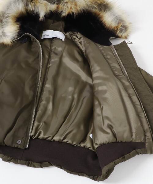 URBAN RESEARCH（アーバンリサーチ）の「TICCA　ショートN2Bジャケット（ブルゾン・レディース・khaki/brown・FREE）」の6枚目の写真