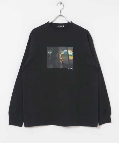 URBAN RESEARCH(アーバンリサーチ)の「BLANKMAG NIGHT photo L/S Tee(Tシャツ/カットソー・メンズ・White/Black・M/L/XL)」の12枚目の写真