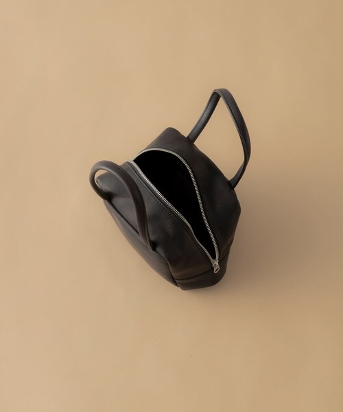 かぐれ（カグレ）の「MORMYRUS　CUBE TOTE（ハンドバッグ・レディース・BLACK・Free）」の7枚目の写真