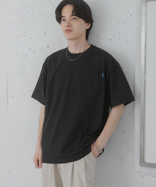 SENSE OF PLACE by URBAN RESEARCH(センスオブプレイスバイアーバンリサーチ)の「『UR TECH ひやサラクール』リラックスポケットTシャツ(Tシャツ/カットソー・メンズ・WHITE/BLACK/BROWN/L.YELLOW・M/L)」の2枚目の写真