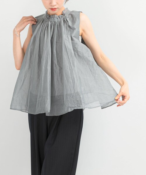 URBAN RESEARCH ROSSO（アーバンリサーチロッソ）の「MARILYN MOON　sheer cotton gather blouse（シャツ/ブラウス・レディース・BLACK/GRAY・FREE）」の11枚目の写真