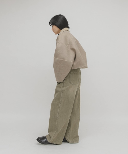 KBF（ケイビーエフ）の「リバーシブルボアジャケット（テーラードジャケット・レディース・BEIGE/BLACK・One）」の21枚目の写真