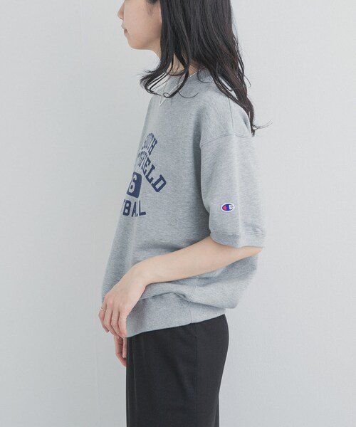 URBAN RESEARCH DOORS(アーバンリサーチドアーズ)の「『別注』CHAMPION×DOORS SWEAT SHORT-SLEEVE SHIRTS(スウェット・レディース・OATMEAL/GRAY/OFFBLACK/DARKBLUE・One)」の15枚目の写真