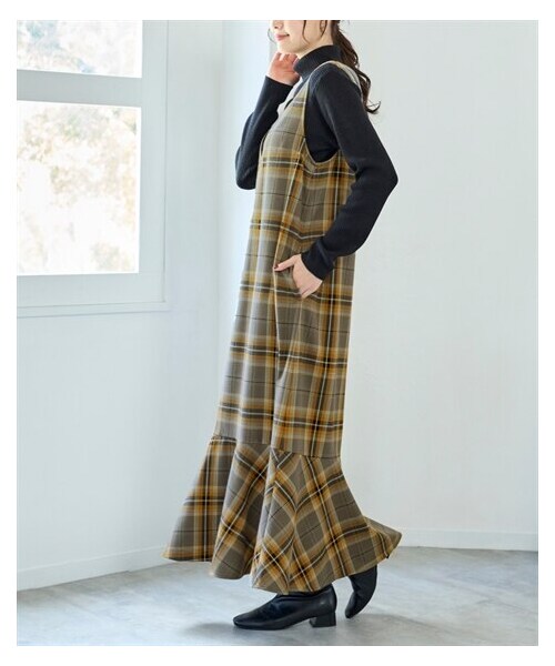 nissen（ニッセン）の「大きいサイズ 両面起毛マーメイドジャンパースカート【メルティストレッチ】（ワンピース・レディース・アイボリー系/イエロー系/ネイビー系・L/LL/3L/4L/5L/6L/8L/10L）」の20枚目の写真