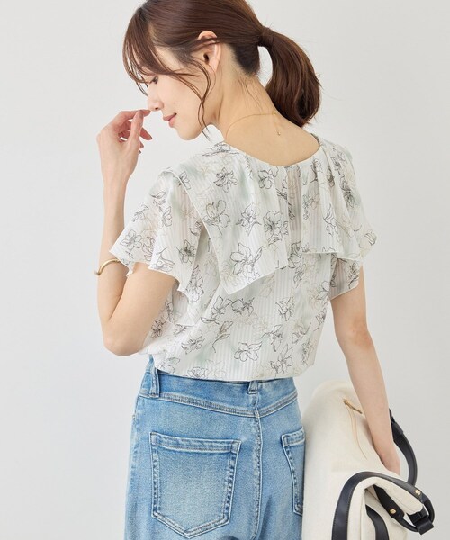 ROPE' PICNIC(ロペピクニック)の「花柄フェミニンブラウス(シャツ/ブラウス・レディース・オフホワイト/サックス/イエロー・F)」の15枚目の写真