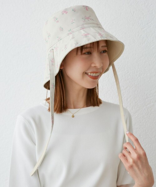 ROPE' PICNIC（ロペピクニック）の「【UVカット・前後2WAY】マルチウェイフラワーリバーシブルハット（ハット・レディース・ブラック/キナリ・F）」の9枚目の写真