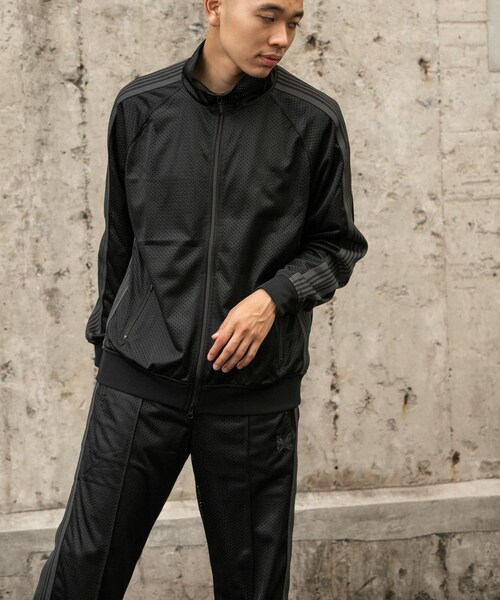 URBAN RESEARCH（アーバンリサーチ）の「『別注』Needles×URBS　Track Jacket-Poly Mesh（ブルゾン・メンズ・BLKxPPL/BLKxBLK・S/M/L/XL）」の4枚目の写真