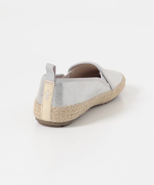 URBAN RESEARCH DOORS（アーバンリサーチドアーズ）の「EMU　GUM METALLIC（スリッポン・レディース・SILVER・23/24/25）」の5枚目の写真