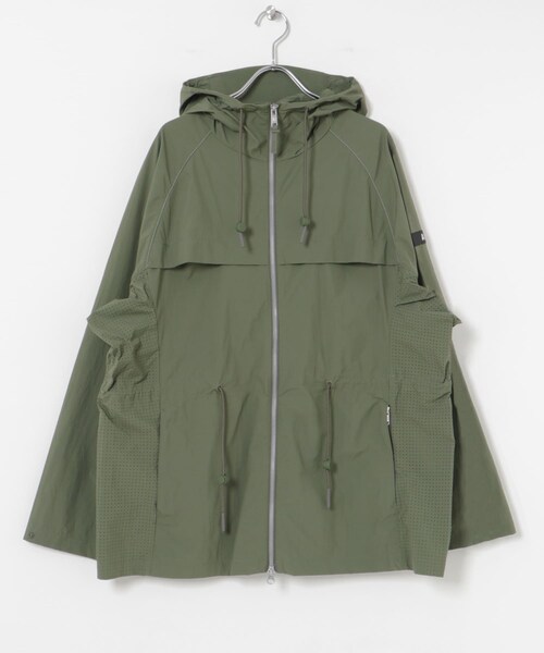 THE GOODLAND MARKET（ザグッドランドマーケット）の「AIGLE　撥水 UVカット ライトウェイトフーデッドジャケット（テーラードジャケット・レディース・D.LILAS/BEETLE・M/L）」の11枚目の写真