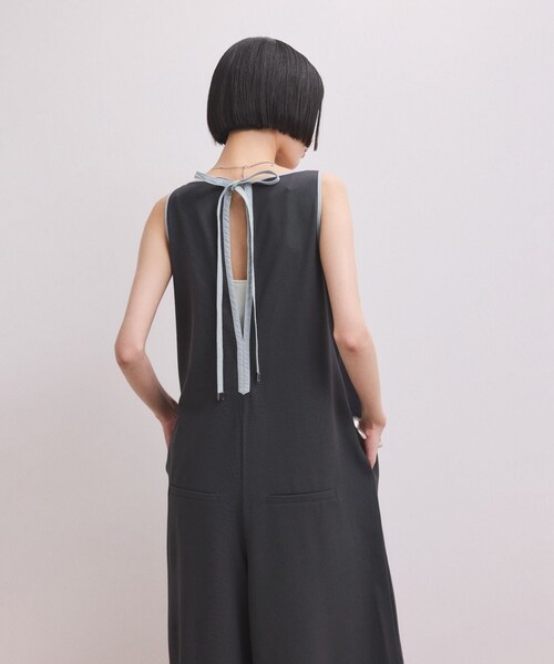 ADAM ET ROPE'（アダムエロペ）の「【WEB限定】バイカラーオールインワン（つなぎ/オールインワン・レディース・ブラック/ブラック系/チャコール・36/38）」の15枚目の写真