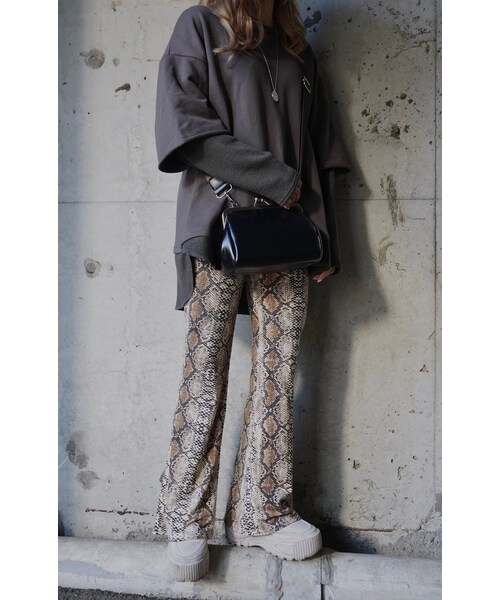 A.D.G（エーディージー）の「Python Easy Flare Pants (beige)（その他パンツ・レディース・ベージュ・FREE）」の5枚目の写真