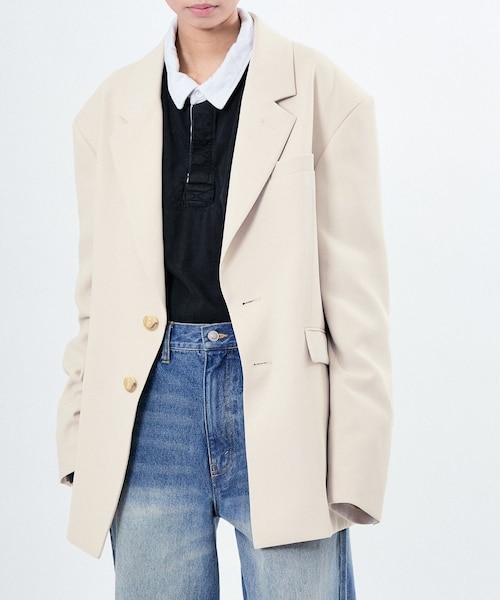 ADAM ET ROPE'(アダムエロペ)の「BOXY SET UP JACKET(テーラードジャケット・レディース・ブラック/ベージュ系・38/40/42)」の7枚目の写真
