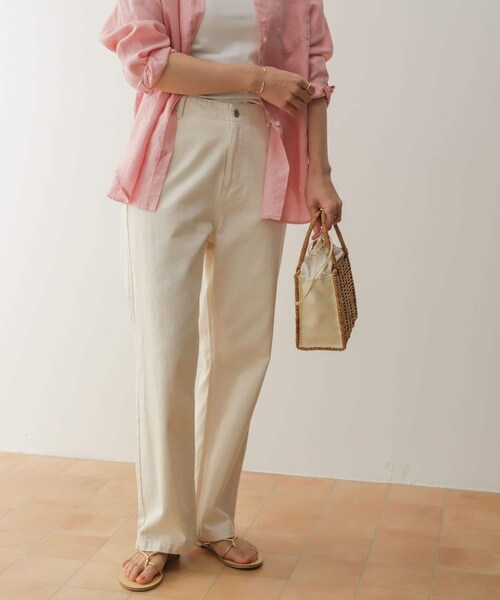 URBAN RESEARCH DOORS(アーバンリサーチドアーズ)の「デニムワイドパンツ(デニムパンツ・レディース・NATURAL/INDIGO・S/M/L)」の19枚目の写真