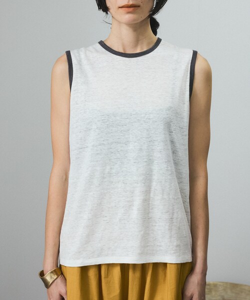 ADAM ET ROPE'(アダムエロペ)の「【J'aDoRe・店舗限定】【Batoner(バトナー) for SALON】別注リネンリンガーノースリーブ(タンクトップ・レディース・ホワイト系/ベージュ系/サックス・F)」の11枚目の写真
