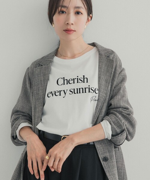 URBAN RESEARCH DOORS（アーバンリサーチドアーズ）の「フロッキーロゴプリントロングTシャツ 26AW（Tシャツ/カットソー・レディース・OFF/CHARCOAL・Free）」の9枚目の写真