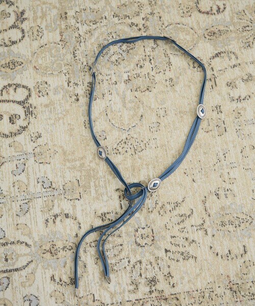 ADAM ET ROPE'(アダムエロペ)の「【J'aDoRe・店舗限定】【PUNTOVITA(プントヴィータ)】コンチョマルチベルト(ベルト・レディース・キナリ/ブラウン/ブルー・F)」の15枚目の写真