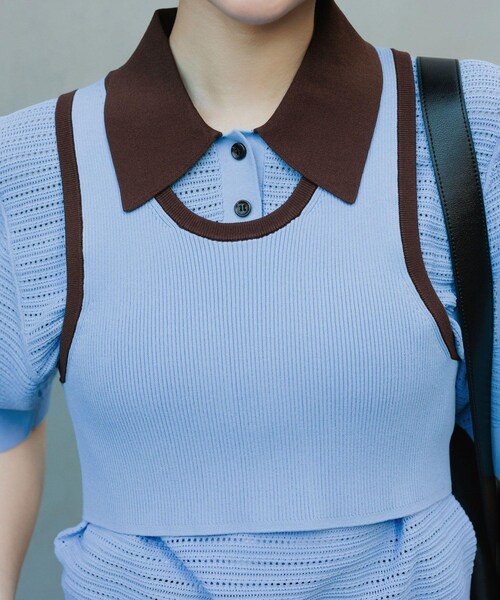 ADAM ET ROPE'（アダムエロペ）の「【サステナブル】タンクコンビパターンポロニット（ポロシャツ・レディース・オフホワイト/ブラウン/サックス・F）」の8枚目の写真