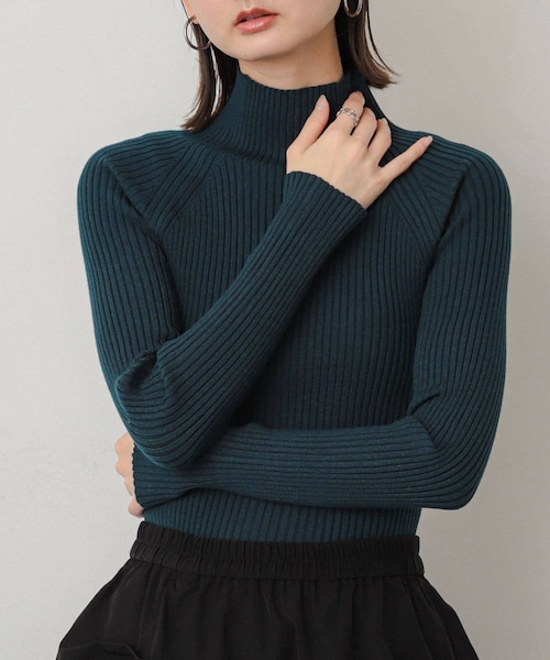 SENSE OF PLACE by URBAN RESEARCH（センスオブプレイスバイアーバンリサーチ）の「ストレッチリブハイネックセーター（ニット/セーター・レディース・RED/WHT×BLK/IVORY/BLACK/BEIGE/NAVY/ORANGE/BLUE/GREEN/PURPLE/CHARCOAL・One/COMPACT）」の6枚目の写真