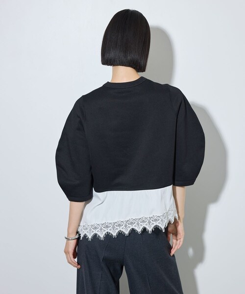 ADAM ET ROPE'(アダムエロペ)の「レースコンビフォルムプルオーバー(その他トップス・レディース・ブラック/キナリ・F)」の6枚目の写真