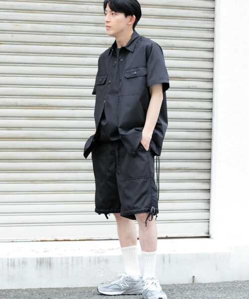 ITEMS URBANRESEARCH(アイテムズ アーバンリサーチ)の「TAION Military Half Sleeve Shirts(シャツ/ブラウス・メンズ・BLK/OLV/D.SAGE GRN/CREAM/L.BRN・M/L)」の17枚目の写真