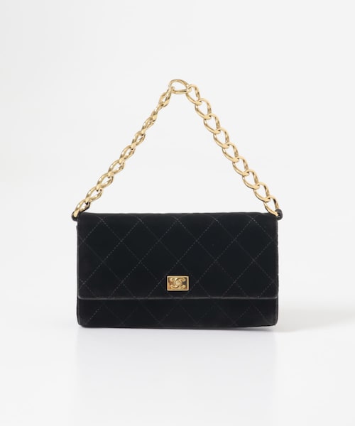 URBAN RESEARCH(アーバンリサーチ)の「VINTAGE シャネル00Sベロアマトラッセショルダー(ショルダーバッグ・レディース・-・-)」の1枚目の写真