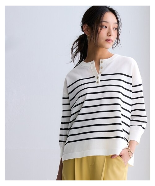 nissen（ニッセン）の「【T-KNIT】綿混ヘンリーネック7分袖ニットトップス【接触冷感・毛玉になりにくい・洗濯機で洗える・UVカット】＜大きいサイズ＞（ニット/セーター・レディース・黒/杢アイスグレー/オフホワイト×黒/モカ/サックスブルー/ダークグリーン・S/M/L/LL/3L/4L/5L/6L/8L/10L）」の6枚目の写真