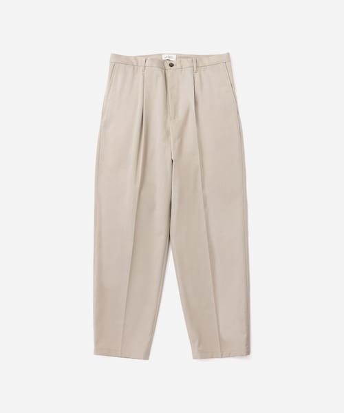 Saturdays NYC(サタデーズ ニューヨークシティ )の「Dean One Tuck Pants(チノパンツ・レディース・ブラック/グレー/ベージュ・L/M/S/XL)」の16枚目の写真