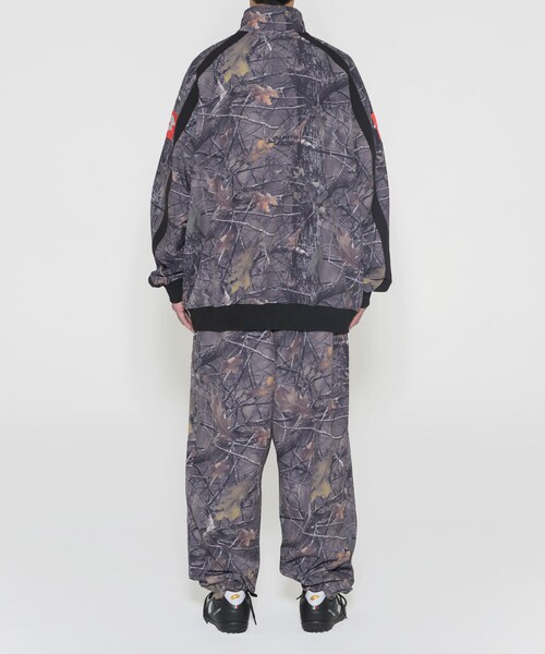 URBAN RESEARCH（アーバンリサーチ）の「LOTTO　STRETCH HALF ZIP BLOUSON（ブルゾン・メンズ・BLACK/CAMO・M/L/XL/XXL）」の10枚目の写真