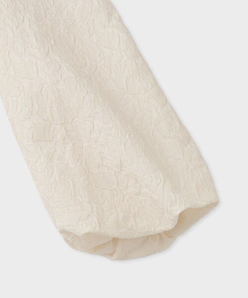 ROPE'（ロペ）の「【troisiemechaco（トロワズィエムチャコ）】×moi salon et rope EXCLUSIVE EDITION JACQUARD BLOUSE（シャツ/ブラウス・レディース・オフホワイト/ブラック・36/38）」の15枚目の写真