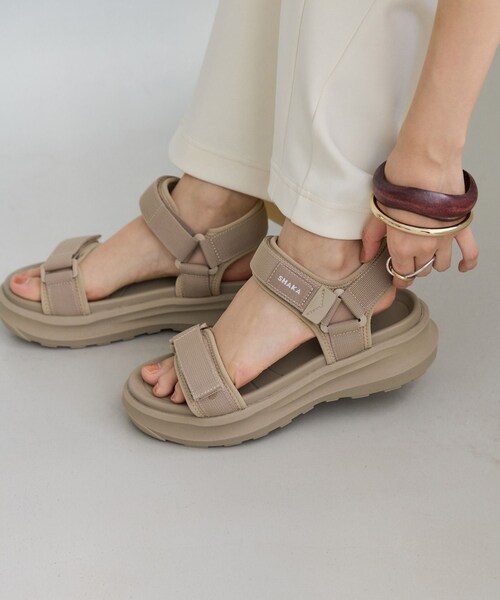 VIS(ビス)の「【SHAKA】NEO BUNGY GES(サンダル・レディース・ブラック/ベージュ系・23.0/24.0)」の4枚目の写真