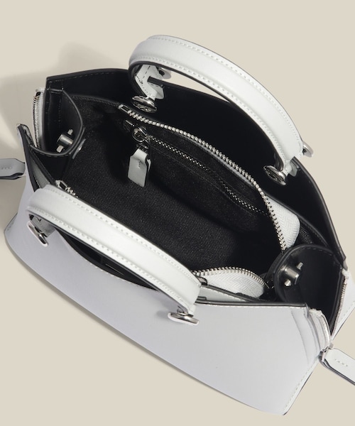 ROPE'（ロペ）の「【E'POR】【数量限定】Y BAG Mini/超軽量・26SS（ハンドバッグ・レディース・ブルー系・F）」の15枚目の写真