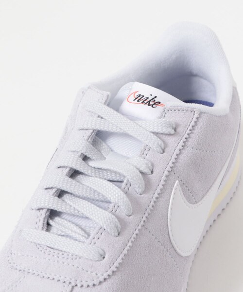 URBAN RESEARCH DOORS（アーバンリサーチドアーズ）の「NIKE　コルテッツ（スニーカー・レディース・GREY/CRIMSON・23.5/24/24.5/25）」の5枚目の写真