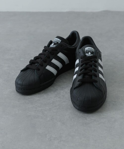 URBAN RESEARCH(アーバンリサーチ)の「adidas SUPERSTAR 82(スニーカー・メンズ・BLK/WHT・26/26.5/27/27.5/28/28.5)」の3枚目の写真