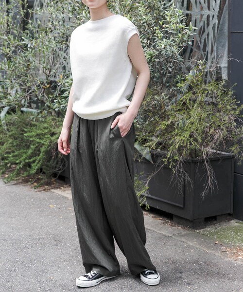 URBAN RESEARCH DOORS（アーバンリサーチドアーズ）の「FORK&SPOON　変形ワッフルノースリーブプルオーバー（Tシャツ/カットソー・レディース・IVORY/GRAY/OFFxNVY/CAMxIVO・1）」の13枚目の写真