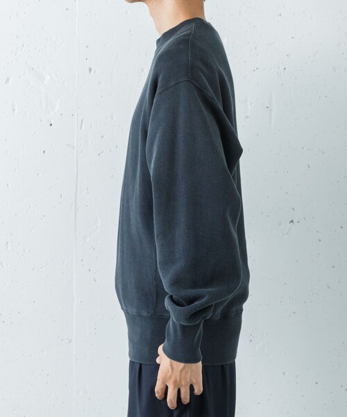 URBAN RESEARCH（アーバンリサーチ）の「『別注』CHAMPION×URBAN RESEARCH　SNOW POWDER WASH CREW-NECK（スウェット・メンズ・BLACK/NAVY/RED/GREEN・M/L/XL）」の8枚目の写真
