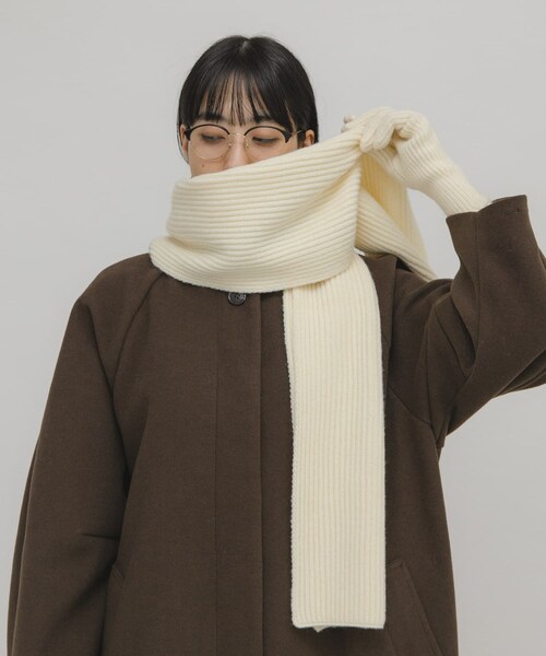 KBF（ケイビーエフ）の「リブニットグローブ（ベルト・レディース・IVORY/L.BLUE/BROWN・one）」の19枚目の写真