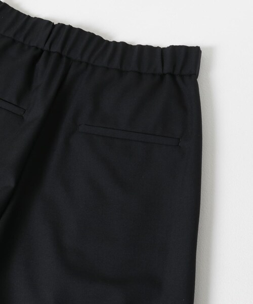 URBAN RESEARCH(アーバンリサーチ)の「ATON WOOL TROPICAL WIDE PANTS(その他パンツ・レディース・BLACK/TOP GRAY・1)」の5枚目の写真