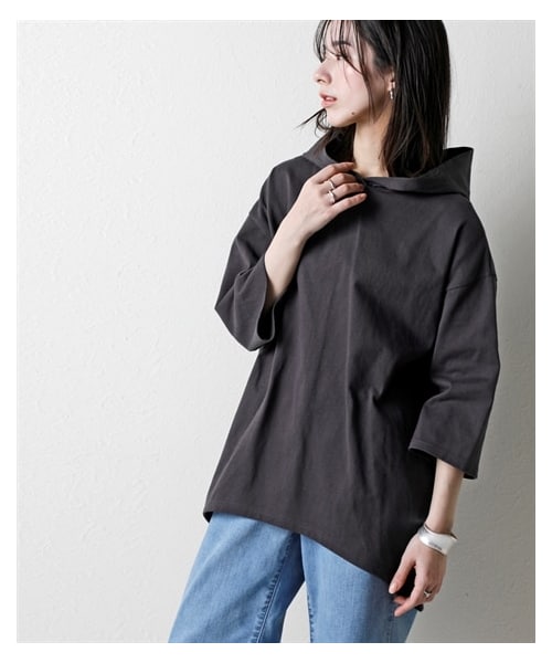 nissen（ニッセン）の「綿１００％バスク6分袖ビッグパーカー（UVカット）＜大きいサイズ有＞（パーカー・レディース・黒/オフホワイト/ダークグレー/ミルクベージュ/スモーキーグリーン/ソフトピンク/インクブルー・S~M相当/L~LL相当/3L~4L相当/【没】5L~6L相当/【没】8L相当/【没】10L相当/5L~6L相当/8L相当/10L相当）」の7枚目の写真