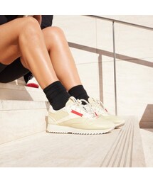 Reebok（リーボック）の「ミルクメイクアップ クラシックレザー メイクイットユアーズ ヴィーガン / MILK MAKEUP CL MIY VEGAN （スニーカー・メンズ）」