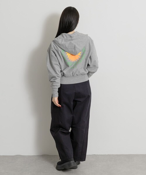 THE GOODLAND MARKET（ザグッドランドマーケット）の「PARKS PROJECT　Mt.FUJI No.4 ZipHoodie（パーカー・レディース・GRAY/PINK・FREE）」の9枚目の写真