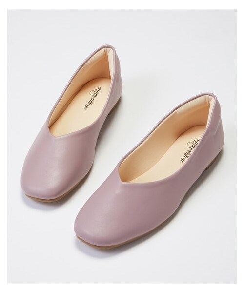 nissen（ニッセン）の「【ゆったり幅広】やわらかＶカットフラットパンプス（低反発中敷）（ワイズ４Ｅ）（パンプス・メンズ・黒(スムース)/シャンパンゴールド/シルバー/くすみパープル/くすみブルー/オーク(クロコ型押し)/黒(スエード調)/ゼブラ柄・M=23.0~23.5cm/4E/L=24.0~24.5cm/4E/LL=25.0~25.5cm/4E/3L=26.0~26.5cm/4E）」の22枚目の写真