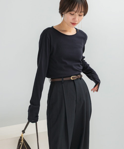 URBAN RESEARCH ROSSO（アーバンリサーチロッソ）の「コットンカシミヤクルーネックカットソー（Tシャツ/カットソー・レディース・OFF/PINK/NAVY・Free）」の2枚目の写真