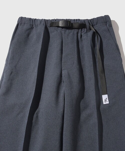 ADAM ET ROPE'(アダムエロペ)の「《別注》【GRAMICCI/グラミチ】2WAY STRETCH WIDE STRAIGHT(スラックス・レディース・ブラック/チャコール/グレー/ブルー系・L/M/S/XL)」の18枚目の写真