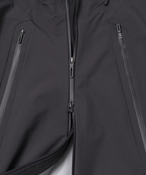 URBAN RESEARCH(アーバンリサーチ)の「Descente CREAS(テーラードジャケット・メンズ・BK00/GY13・M/L/O)」の14枚目の写真